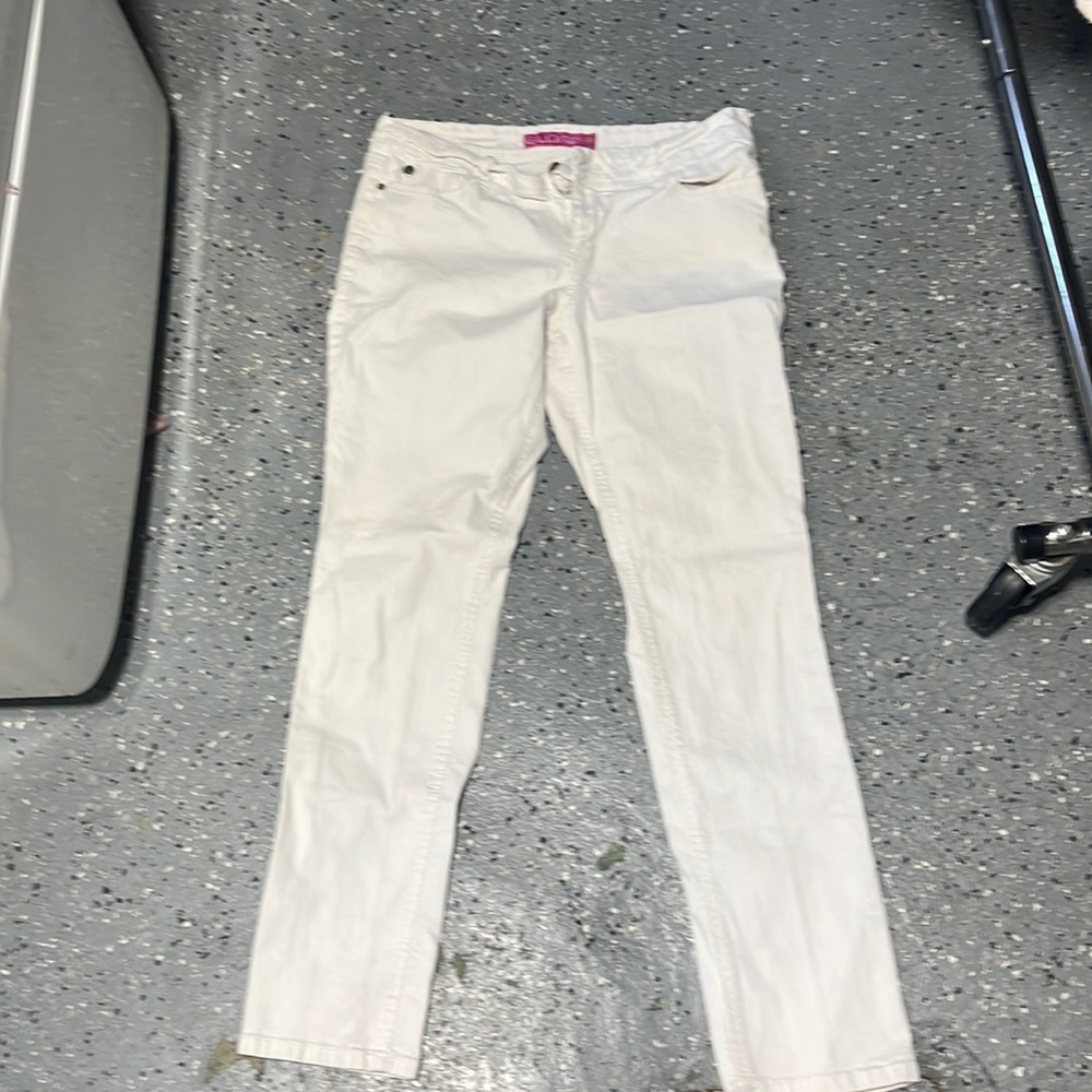 White Skinny Jeans by GLO
